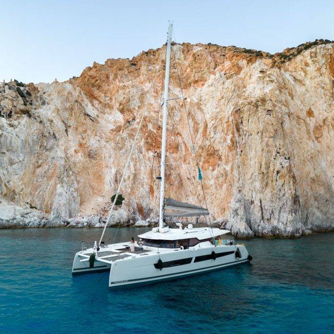 Serenissima Private Yacht Charter
