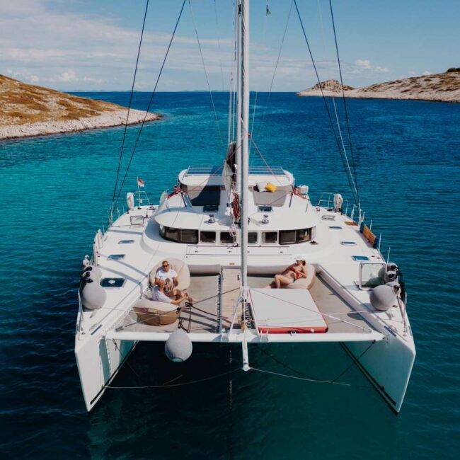 Catamaran Mala Luxury Yacht Charter in Croatia