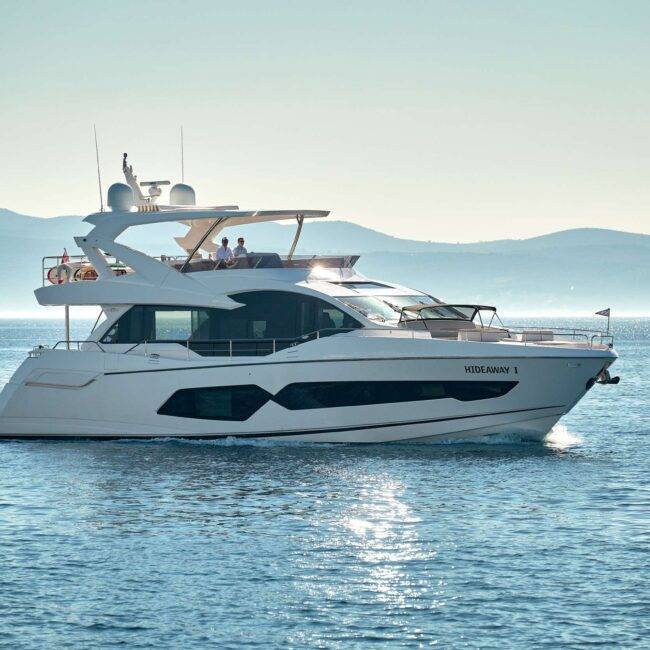Hideaway Private Luxury Yacht Charter